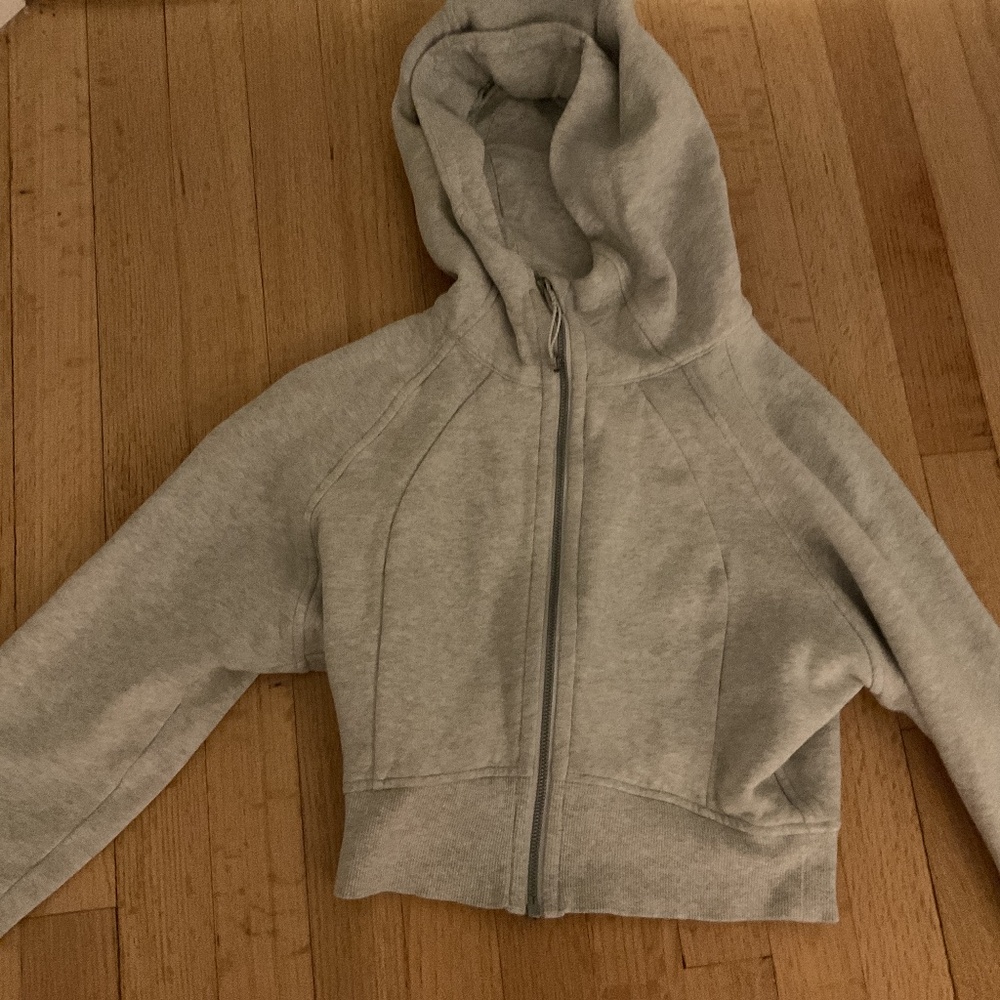 Lululemon grey full zip scuba